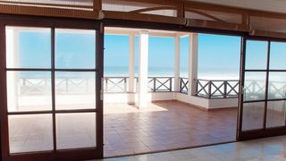 4 on Belloy | Self-catering Bloubergstrand