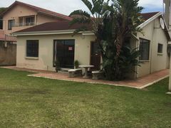 7 Uvongo Sands | Accommodation Uvongo Beach