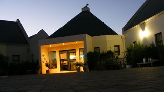 Beyond the Sea Country Guesthouse | Long Acres Country Estate Accommodation