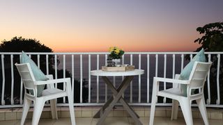 The Milkwood Beach Apartments | Accommodation Amanzimtoti