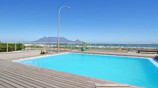 Sea Spray B206 | Self-catering Bloubergstrand