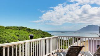 Long Beach Holiday Home | Accommodation Kommetjie