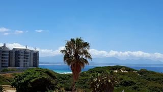 @ Rest - The Lofts | Self-catering Diaz Beach