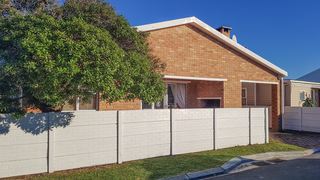 Pearly Sands | Pearly Beach Accommodation