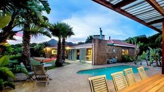 Sea Cottage Rentals | Noordhoek Specials