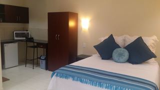 Warm Horizon | Accommodation Grosvenor