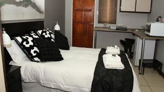 MultiPro Manor | Upington Accommodation