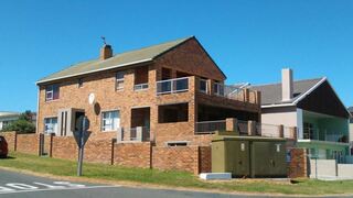 Whale Heights | Accommodation De Kelders