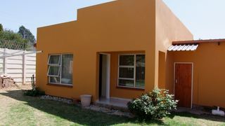 Kempton Country Lodge | Kempton Park Accommodation