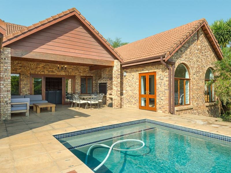 6 Pinehurst Drive, White River Country Estate SelfCatering