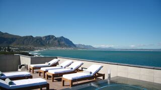 The Gallery Studios | Accommodation Hermanus