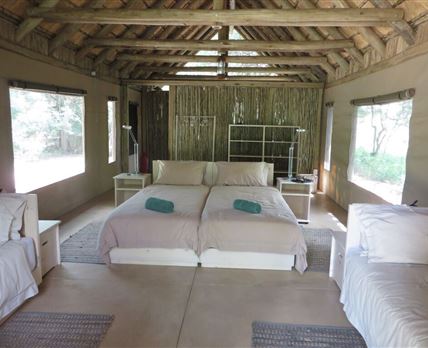 Bateleur Safari Camp