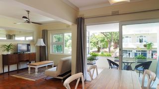 6 The Apartment | Accommodation Three Anchor Bay