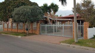 Bayview Self Catering Apartment Hartenbos | Hartenbos Accommodation