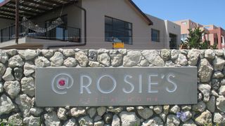 @ Rosie's | Self-catering Bloubergstrand
