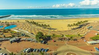 Gooderson Beach Hotel | Accommodation South Beach