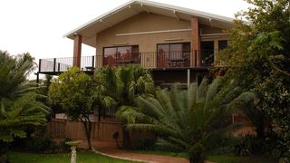 8 on Konrad | Uvongo Beach Self-catering