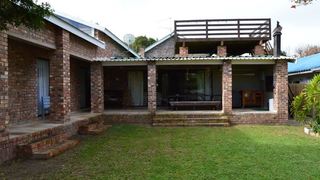 16 on Beach Crescent | Port Alfred Accommodation