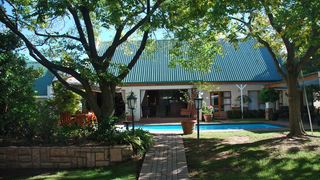 Sunninghill Guest Lodge | Accommodation Sunninghill
