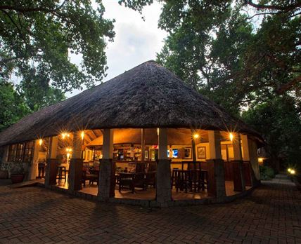 Island Safari Lodge