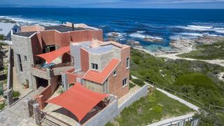 Stunning House On The Beach | Accommodation Hermanus