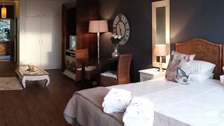 Stylish Self Catering Studio | Fresnaye Accommodation