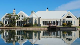 Waterside Living - Marina Martinique 1297 | Jeffreys Bay Accommodation
