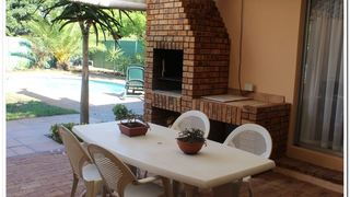 All Seasons Bed & Breakfast Table View | Accommodation Table View