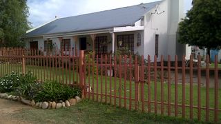 Amanda's Cottage | Accommodation Oudtshoorn