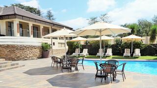 Ecotel Premier Lodge & Conference Centre | Accommodation Lakefield
