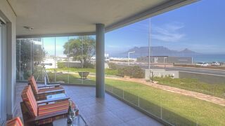 Sea Spray AG10 | Accommodation Bloubergstrand