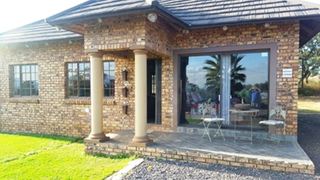 Big Boma Guest Lodge | Lodges Lydenburg