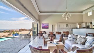 At the Rocks Guesthouse | Myburgh Park Guest Houses