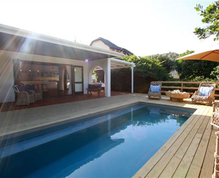 Long Story Guest House & Cooks Kitchen