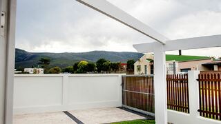 Sandbaai Cottages | South Africa Specials