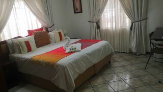 Elsje's Country Inn | Bredell Accommodation