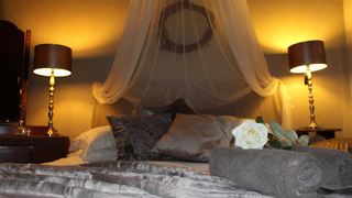 Moroc-Karoo Guesthouse | Accommodation Oudtshoorn
