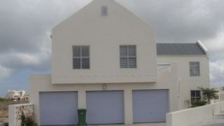 Perfect 10 - Studio One | Self-catering Calypso Beach