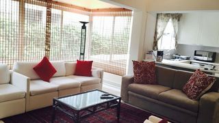 16 Overton | Green Point Self-catering