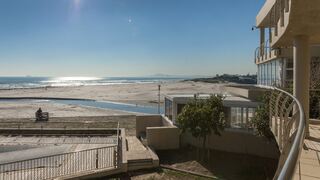 136 Lagoon Beach | Lagoon Beach Self-catering