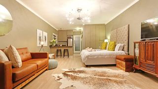 301 Mainhill | Green Point Accommodation