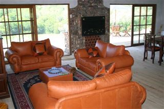 Fish Eagles Lodge | Sunland Accommodation