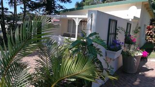 Eight Palms | Accommodation Port Edward