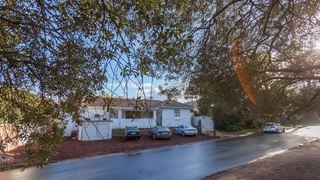 Buiten Geluk | Accommodation Stellenbosch Central