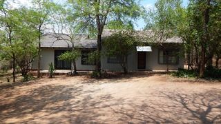 Seekoei Holiday House Marloth Park | Marloth Park Accommodation