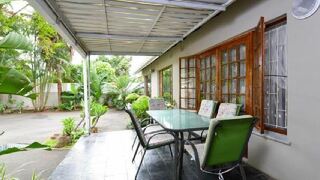 Lakibba B&B | Park Hill Self-catering