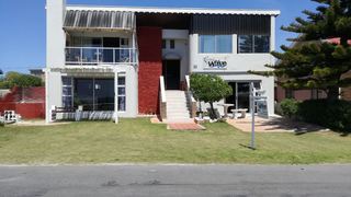 Rising Wave | Struisbaai Self-catering