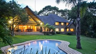 50 on Shepherd Boutique Guest House | Vandia Grove Accommodation