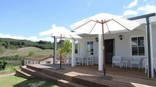 Paul Wallace Wines and Guest Cottages | Self-catering Elgin