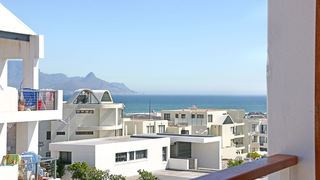 Azure 212 | Bloubergstrand Accommodation